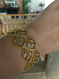 18K YELLOW GOLD 6.77 CT. "VS" DIAMOND "F-G" HIGH-END SCALLOPED BANGLE BRACELET